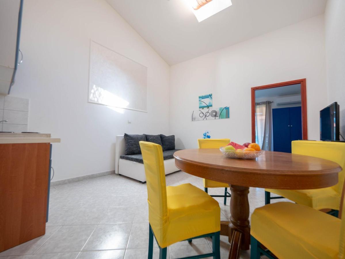 Cozy Apartment With Breakfast On Request 1 Pula Exteriér fotografie